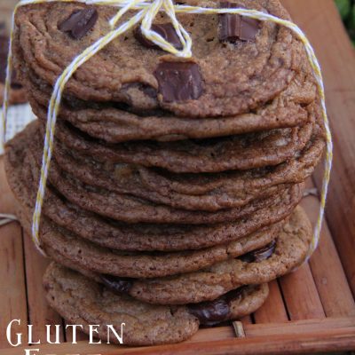 #Gluten Free #Chocolate Chunk #Cookies - These are the best, most amazing gluten free cookies I have ever eaten! Pin this now because gluten free or not you will want to make and eat these cookies!