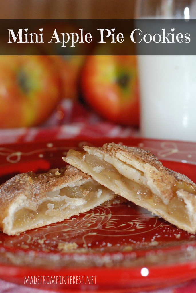 Mini Apple Pie Cookies. A perfect fall treat! madefrompinterest.net