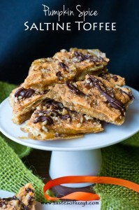 Pumpkin Spice Saltine Toffee