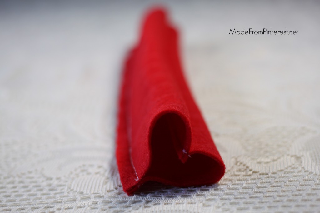 Felt Heart Garland tube