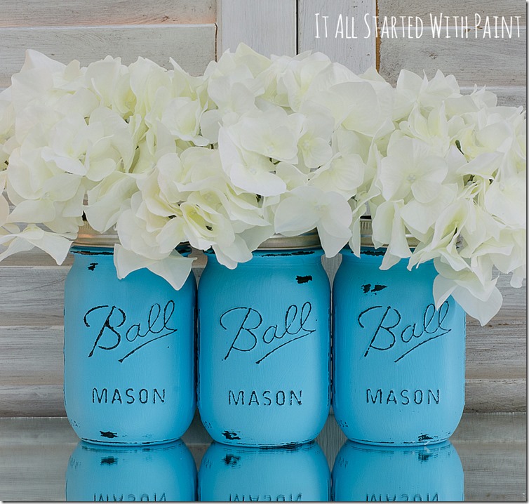 Find out how to make these distressed Mason Jars!