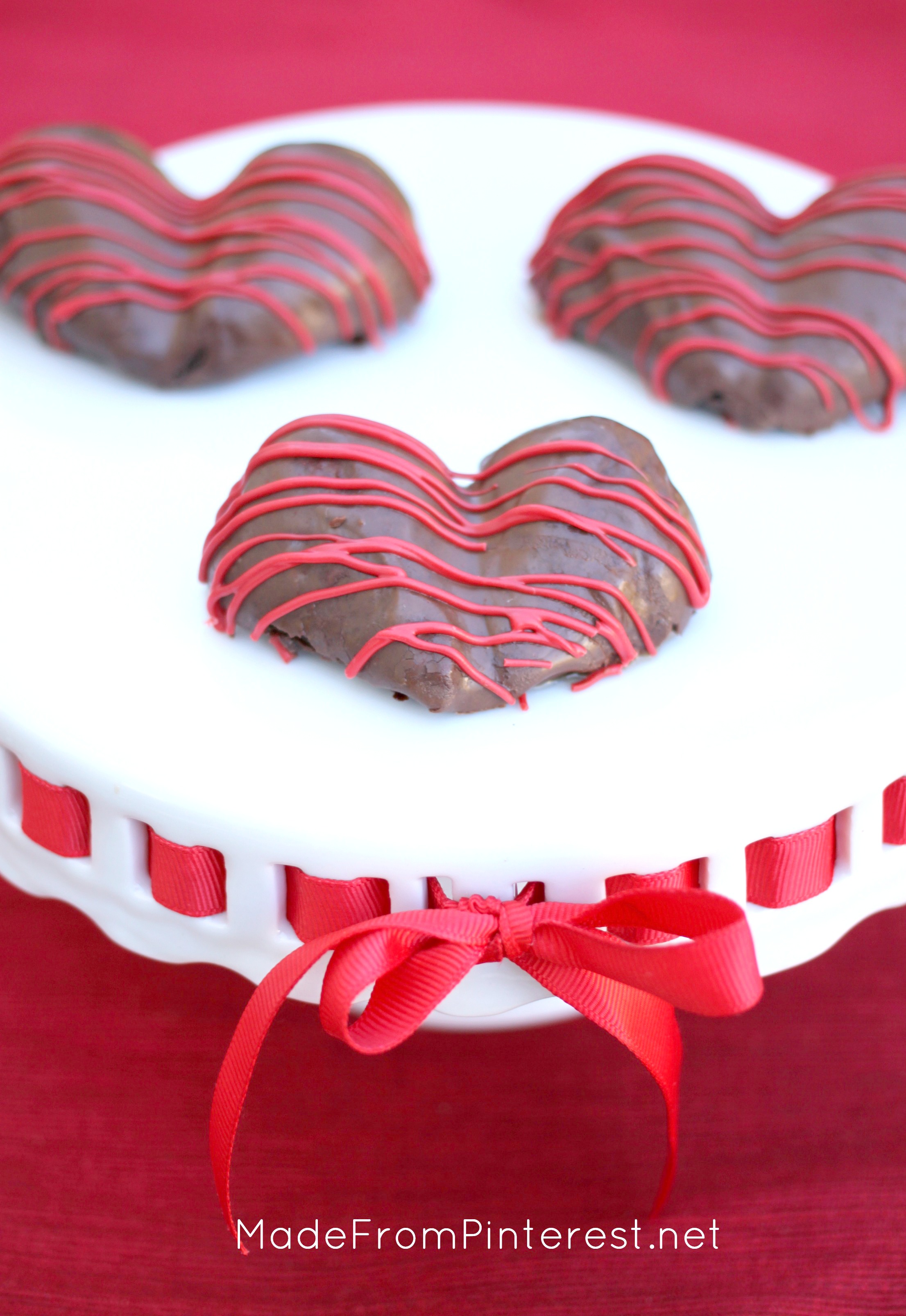 Heart Shaped Chocolate Strawberries - TGIF - This Grandma ...