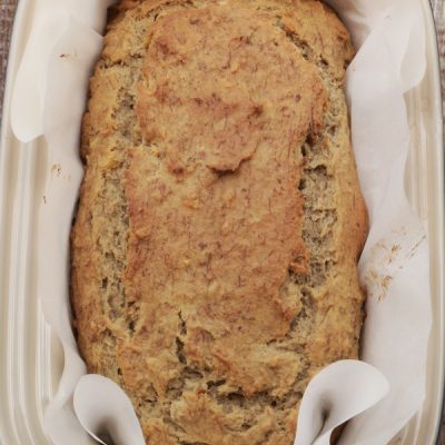 Healthy Banana Bread Recipe - This is a healthy recipe that actually tastes good! Honey is used instead of white sugar for a milder sweet taste.