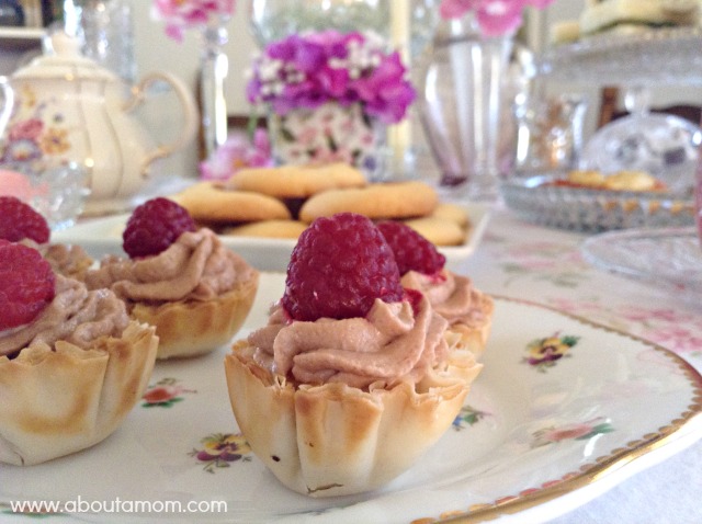 Caramel-Hazelnut-Mousse-Tartlets