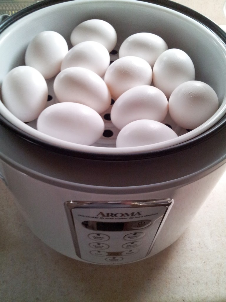 Rice-Cooker-Hard-Boiled-Eggs