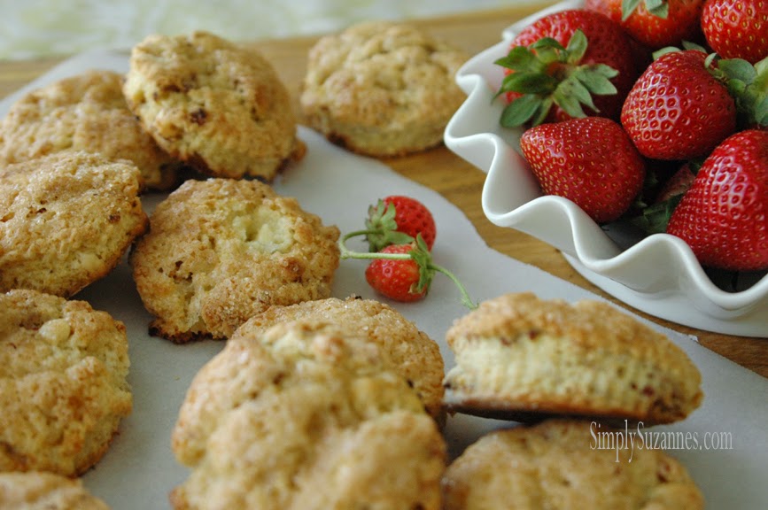 Strawberry-Scones