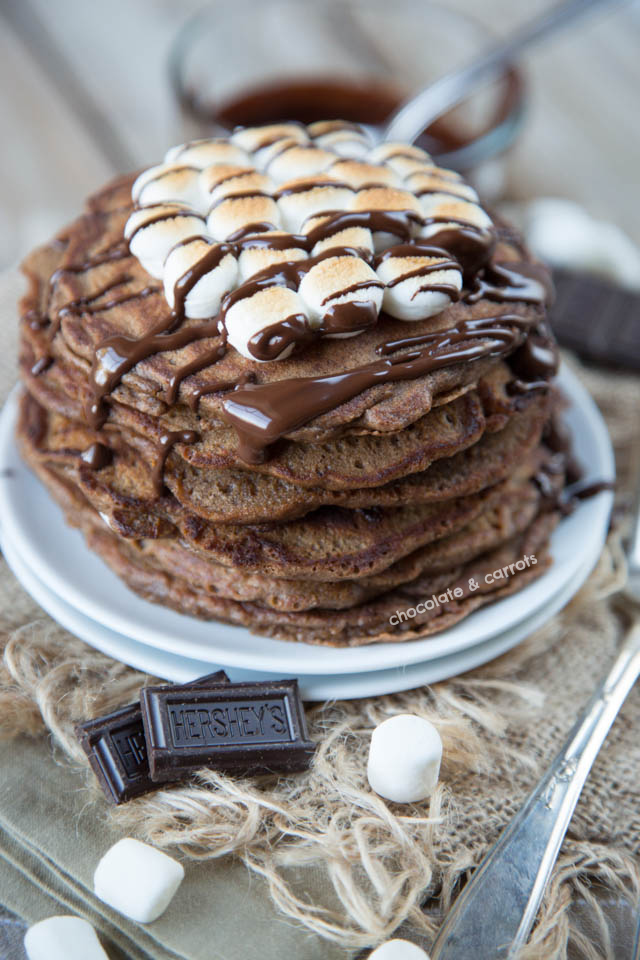 Chocolate-Smores-Pancakes