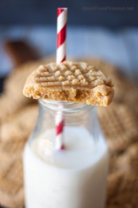 Perfect Peanut Butter Cookies - No kidding, these are seriously perfection!