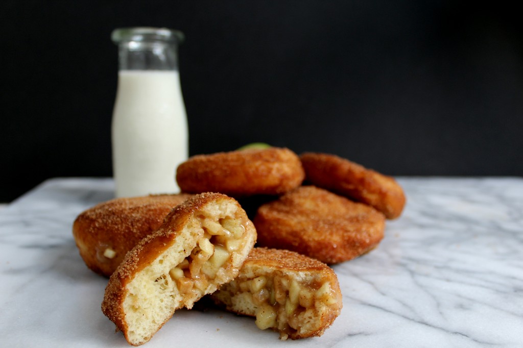 Apple-Pie-Jelly-Donuts