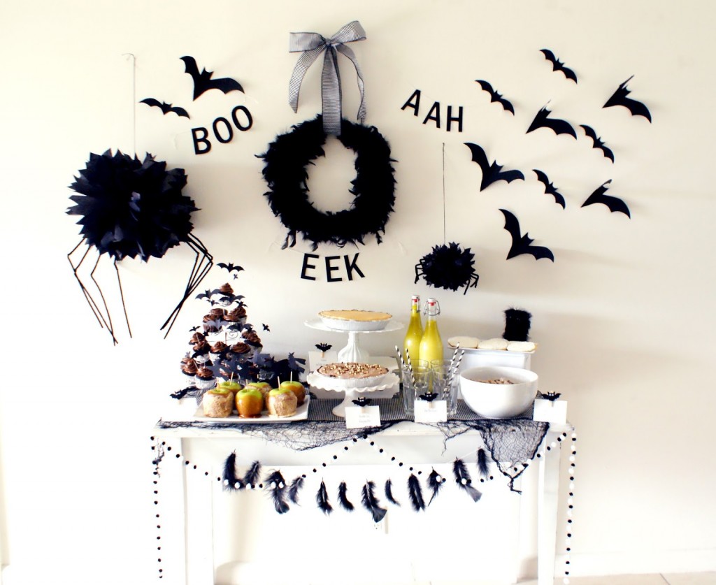 Black-White-Halloween-Decor