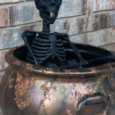 Easy Rusty Crusty Halloween Cauldron