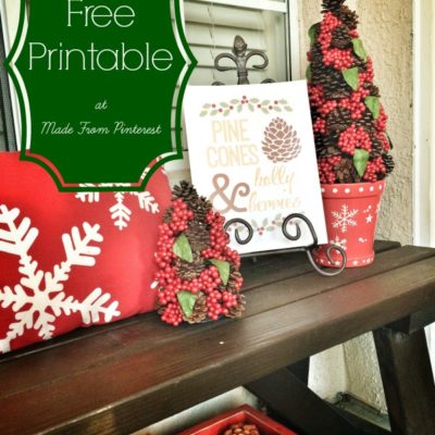 Pine Cones and Holly Berries – FREE Printable!