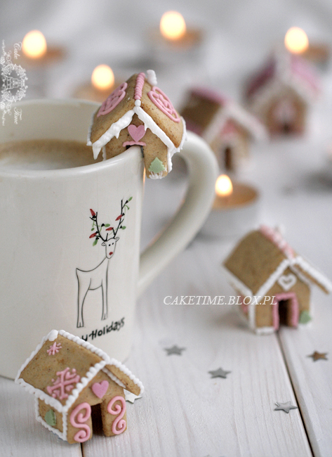 Mini-Gingerbread-Houses