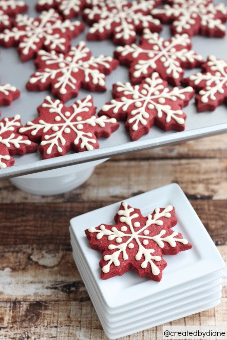 Red-Velvet-Christmas-Snowflake-Cookies