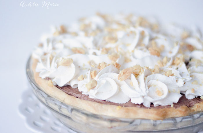 Chocolate Turtle Pie TGIF This Grandma Is Fun chocolate-turtle-pie-tgif-this-grandma-is-fun