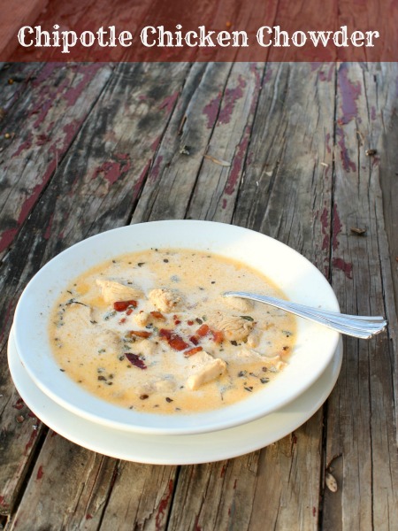 chipotle chicken chowder is cream, rich, spicy perfection and it's low carb, too! marye audet for madefrompinterest.net