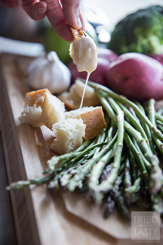 copycat-melting-pot-cheese-fondue