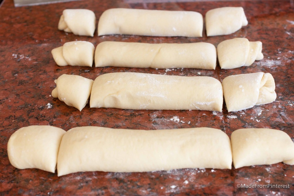 Soft, tender, easy homemade dinner rolls. Perfect side dish for spring holiday meals!