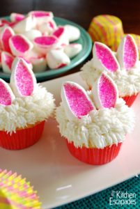 These Easter Bunny Cupcakes are adorable and so fun to make! You won't believe the secret to making the ears! You'll be wondering why you never thought of it before!