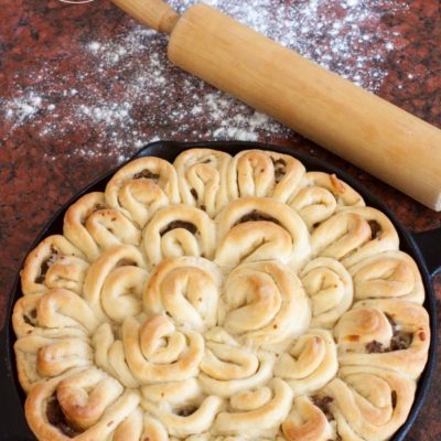 Chrysanthemum Bread