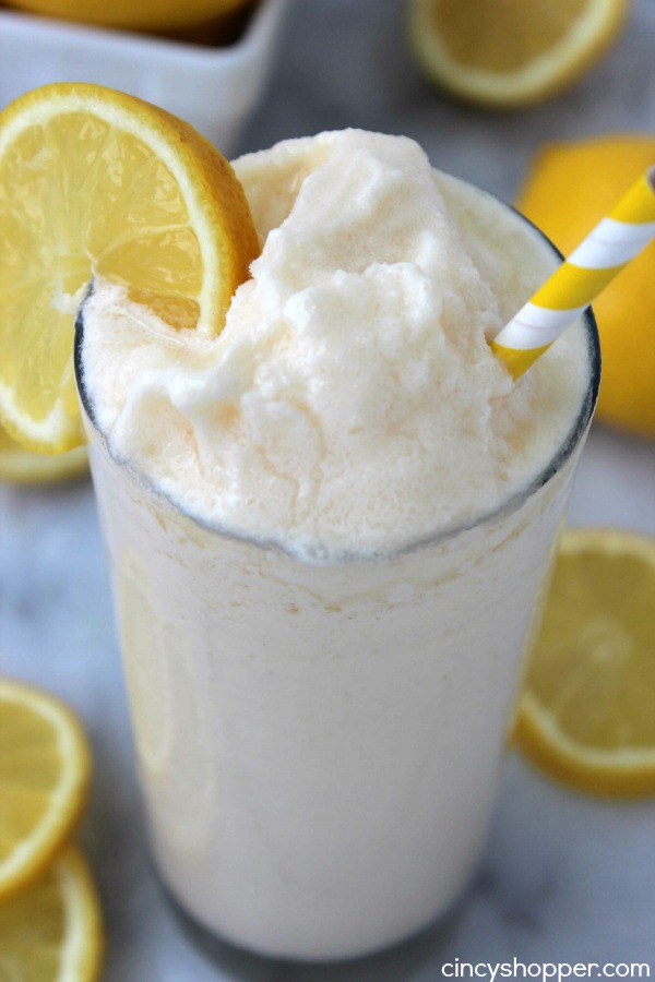 Copycat-Chick-Fil-A-Frosted-Lemonade