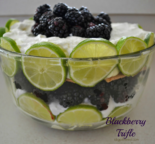 Blackberry-Trifle