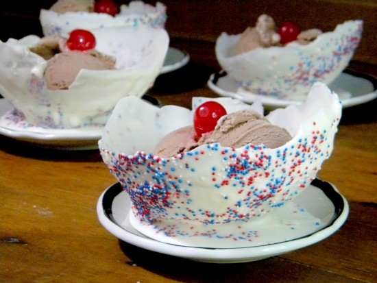 white-chocolate-icecream-bowls
