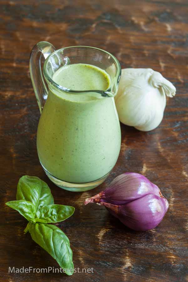 Creamy Basil Ranch Dressing