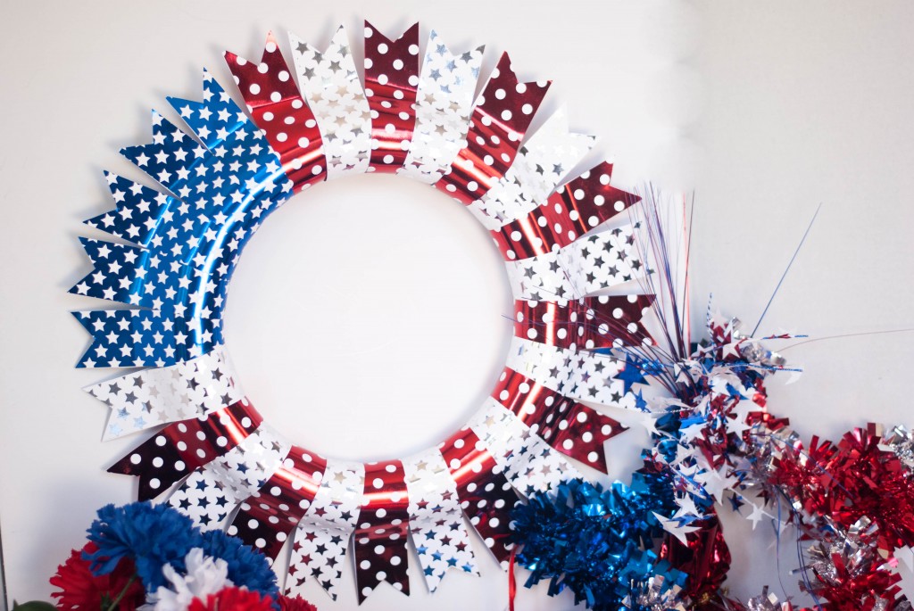 patriotic-paper-wreath