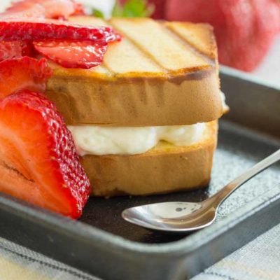 Grilled Strawberry Cheesecake Sandwich