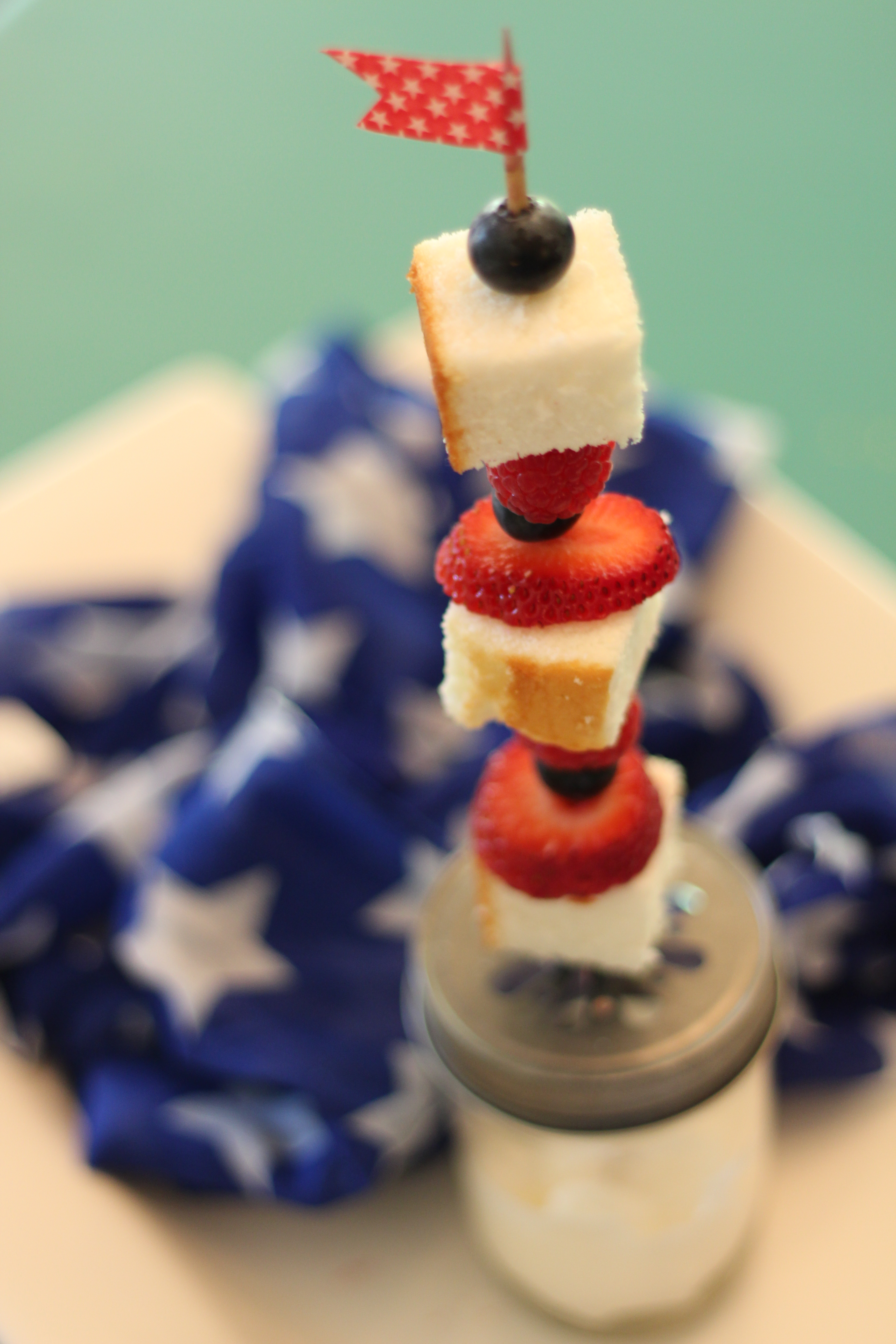 Patriotic-Dessert-Skewers