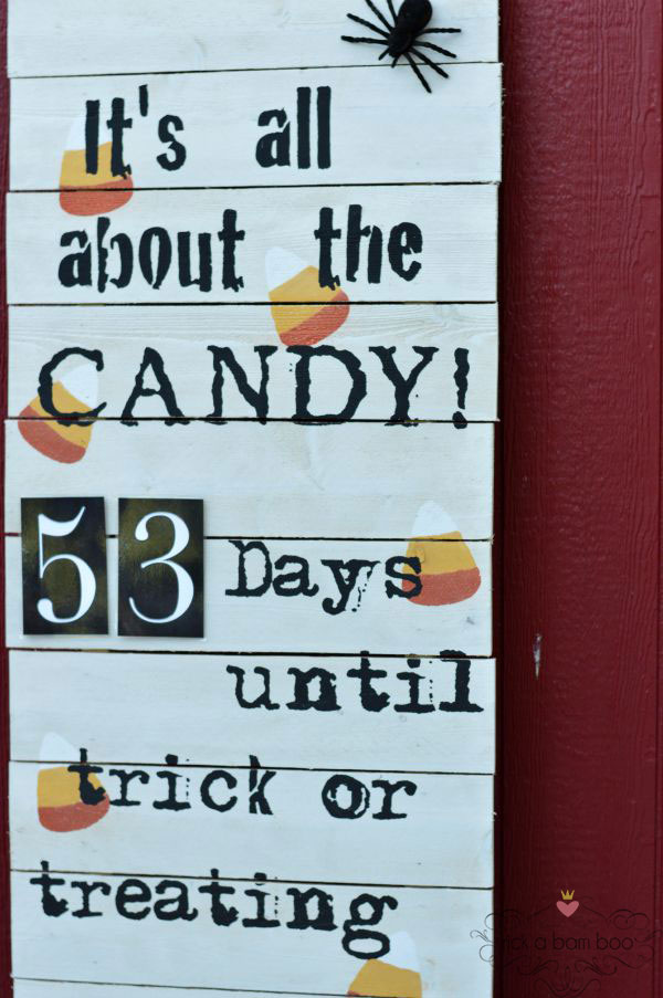 Count down to the most important part of Halloween, the candy, with this adorable DIY pallet inspired sign.