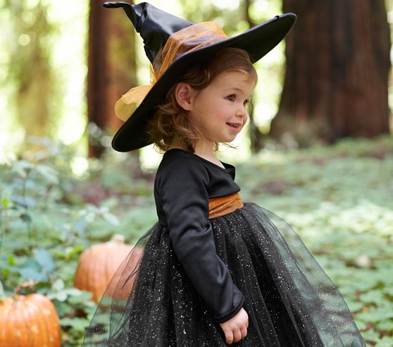 Risultati immagini per dress up like witches