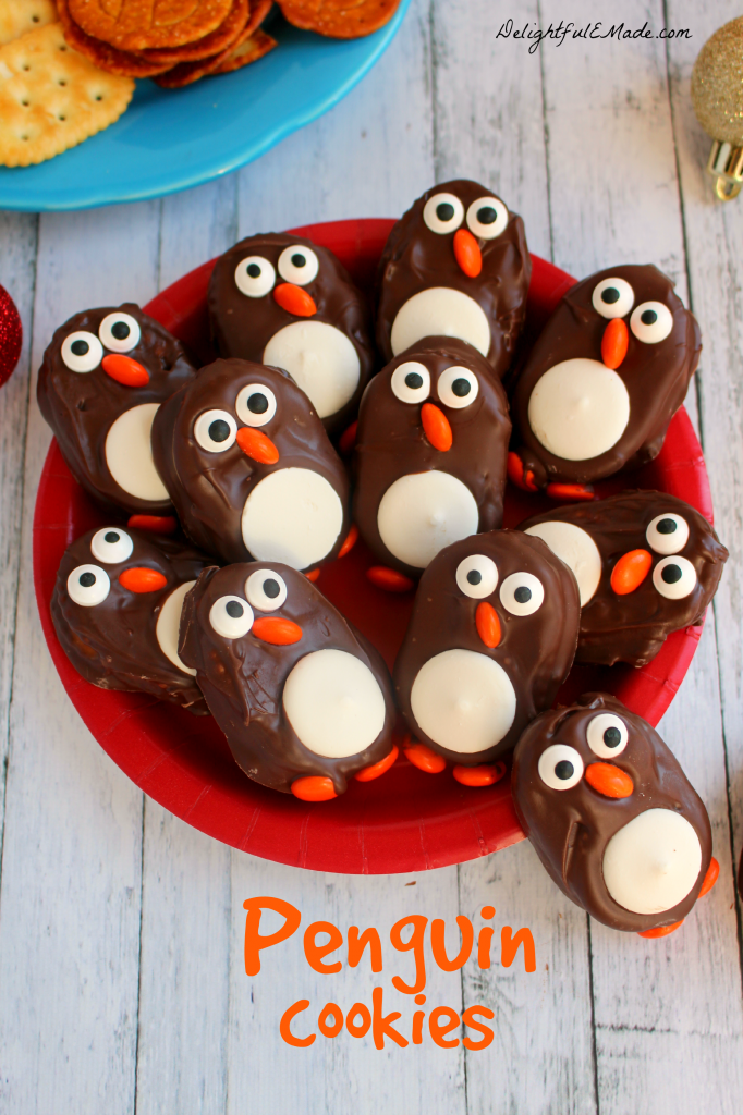 Penguin-Cookies-DelightfulEMade.com-vert1-wtxt-682x1024