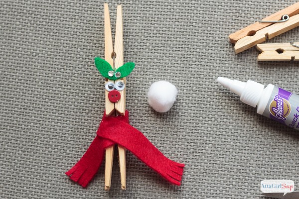 DIY Rudolph the Red-Nosed Reindeer Clothespin Christmas Ornament