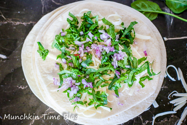 Healthy Greek Quesadilla Recipe by Munchkintime-- - www.munchkintime.com #quesadillarecipe #healthyrecipe