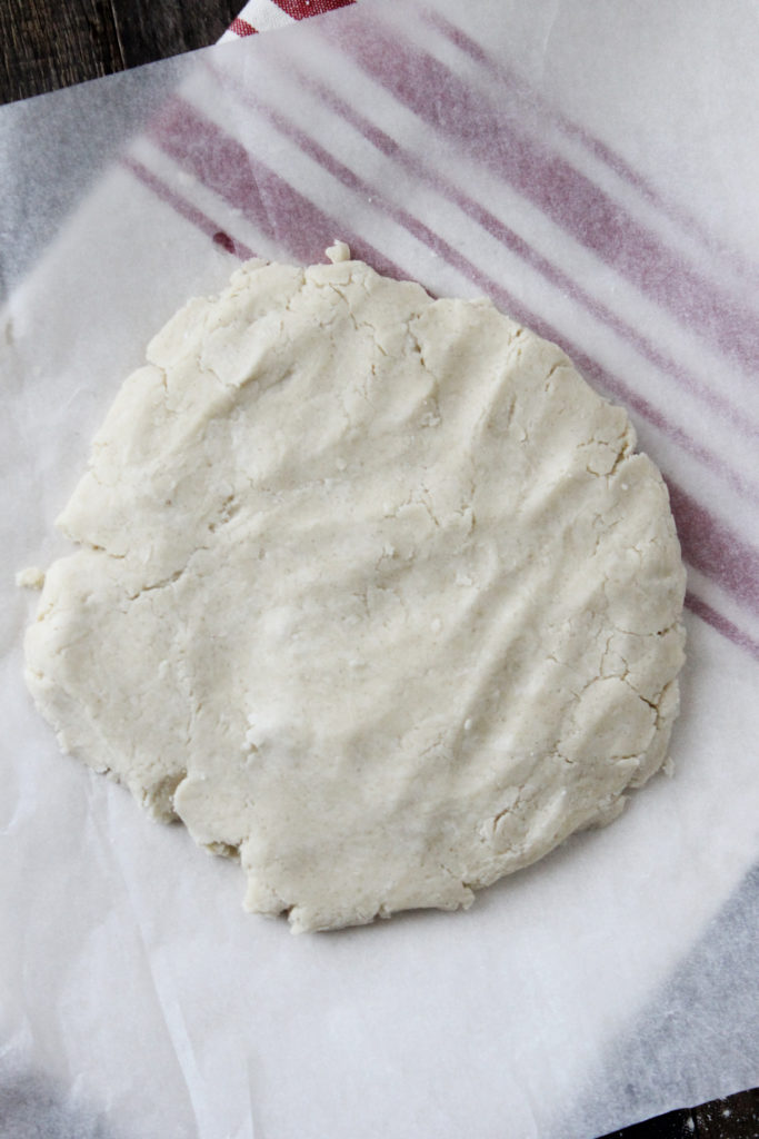 Learn how to make gluten free pie crust from scratch with this easy step-by-step tutorial!