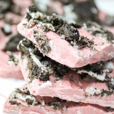 Red Velvet Oreo Bark