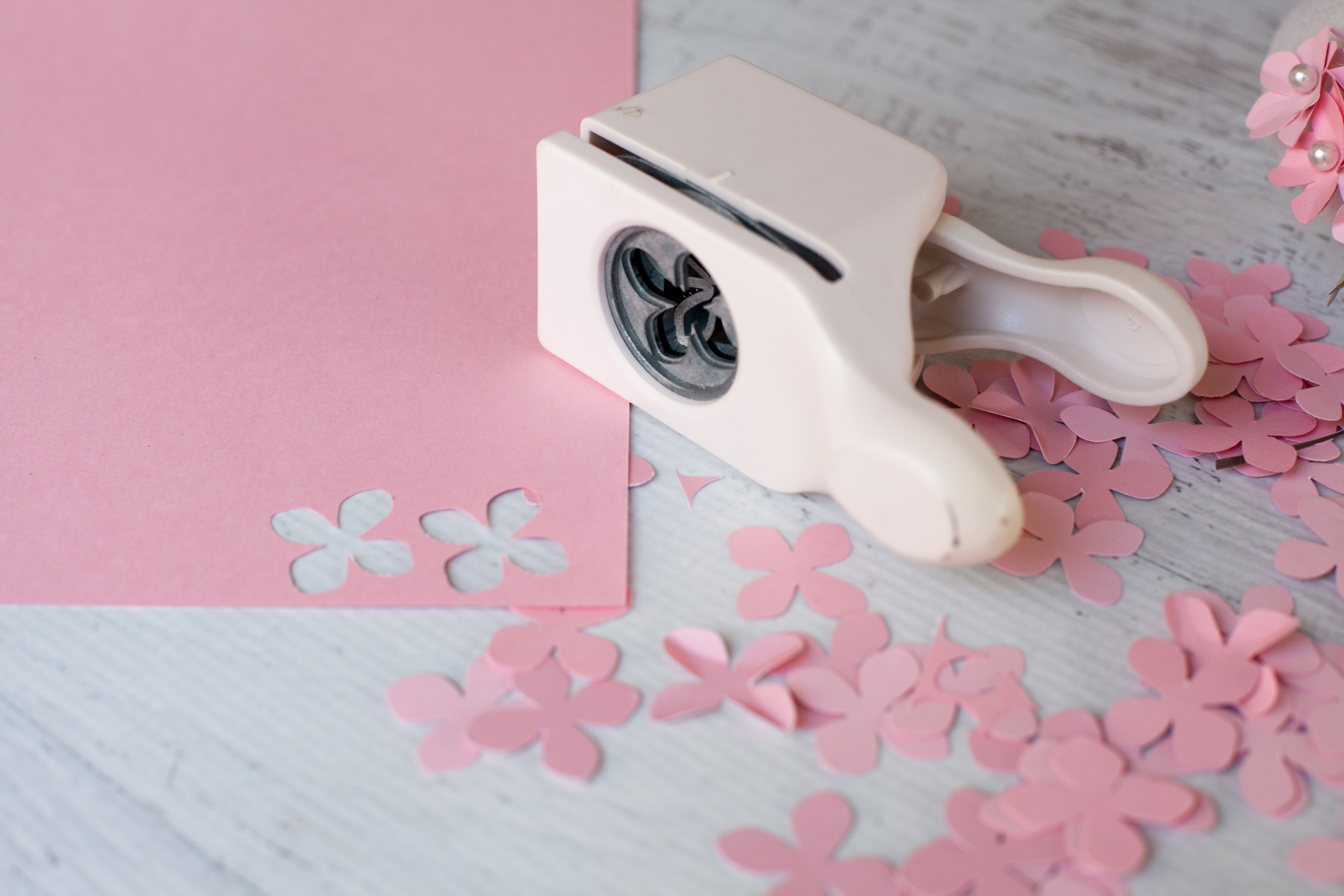 Valentine Heart Wreath with Paper Flowers-1