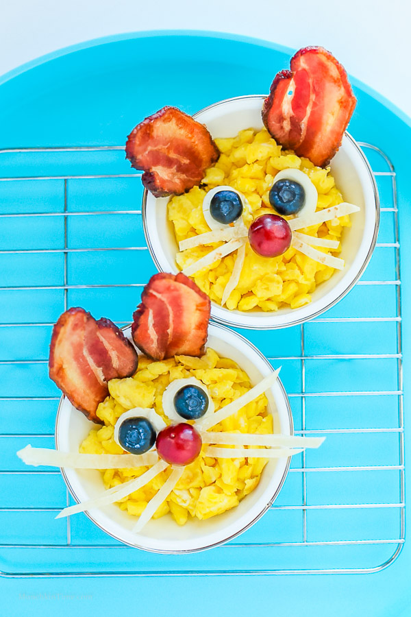 Your kids will LOVE these Easter Bunnies for breakfast! Quick and easy to make, they will get gobbled up in no time at all. What a fun breakfast for Easter morning.