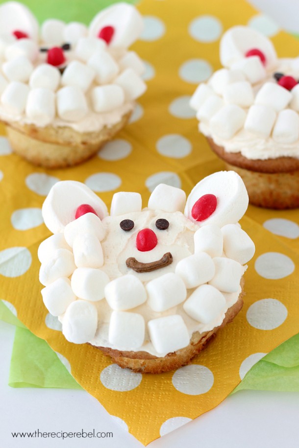 22 Delicious Easter Themed Baked Treats