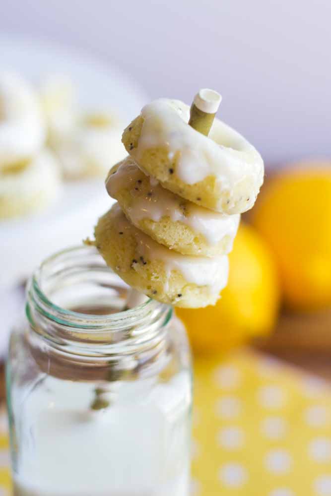 Lemon poppy seed mini donuts are bright, vibrant and perfect for spring! These baked donuts are made with lemon, poppy seed and topped with a sweet and tangy icing that are filled with so much citrus flavor.