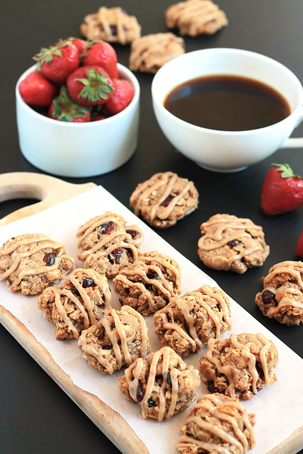 Gluten-Free Almond Butter Breakfast Cookies, made with creamy almond butter and old-fashioned oats, a delicious way to start any day. From the oven to your mouth in 20 minutes.