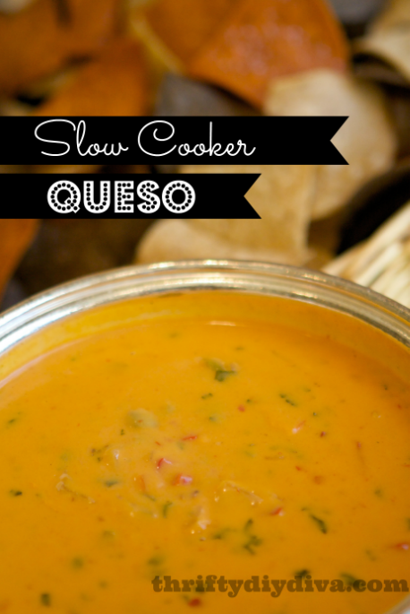 slowcooker queso dip