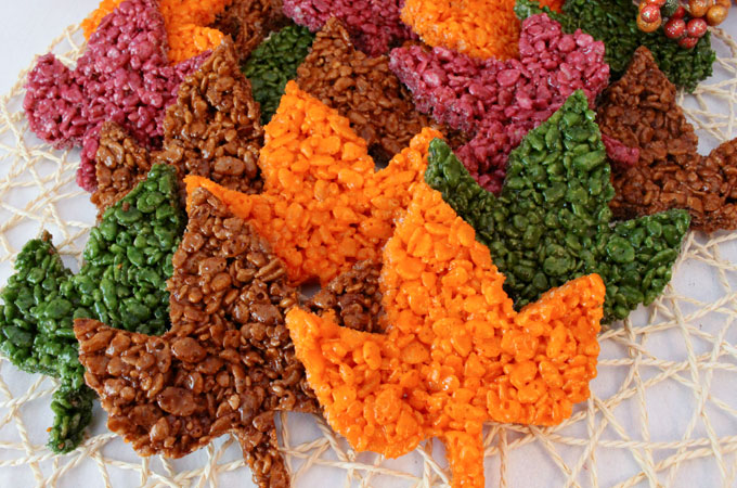 fall-leaves-rice-krispie-treats2-main2