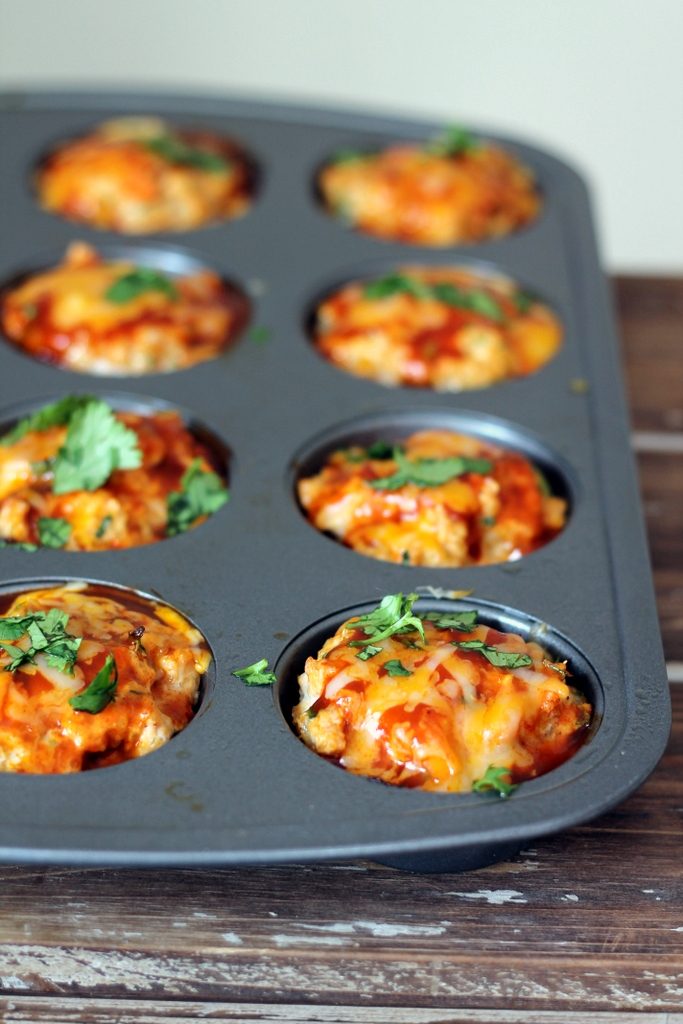 Cheesy-Chicken-Quinoa-Enchilada-Meatloaf-Muffins