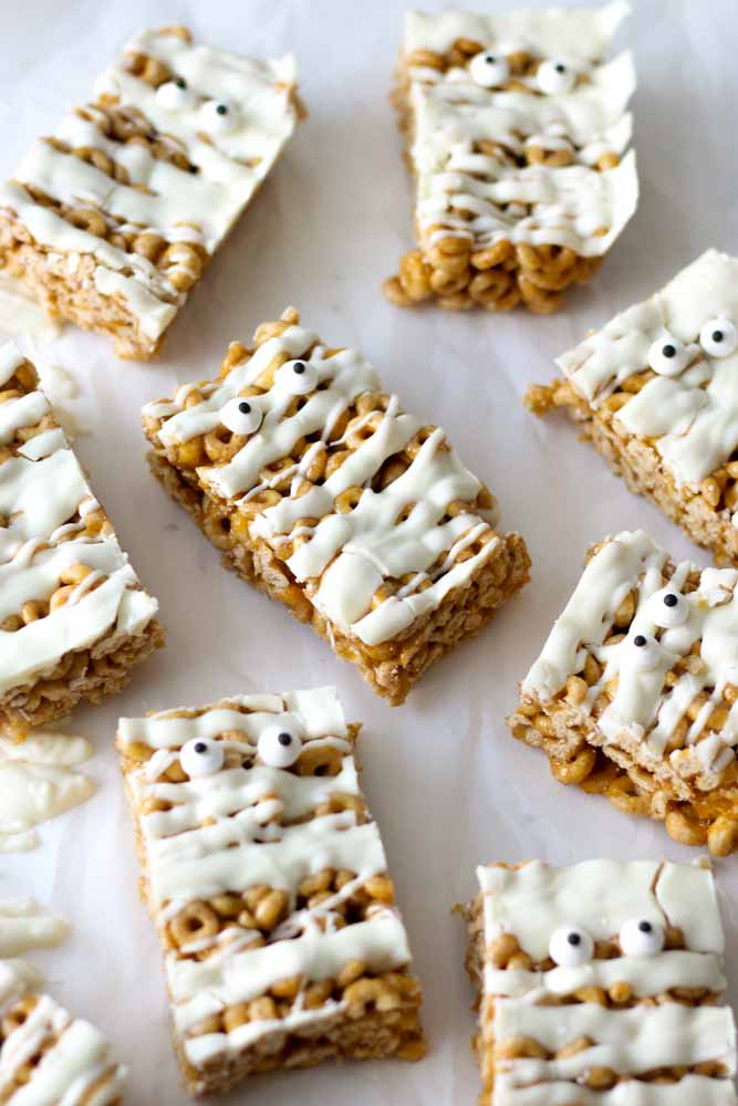 halloween-mummy-cereal-bars8