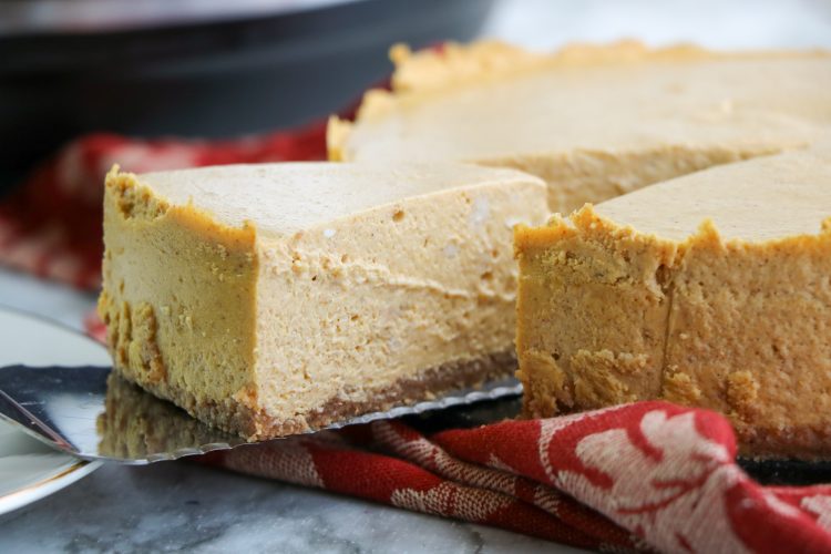 Low Carb Instant Pot Cheesecake