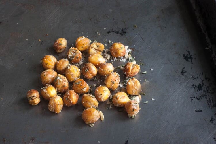 Roasted chickpeas recipe crispy snack chickpeas on a black background